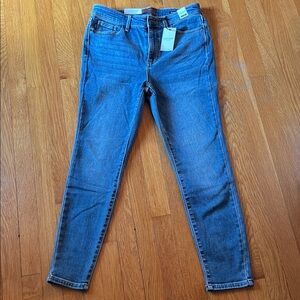 NWT | Judy Blue | High Waist Skinny Fit Thermal Jeans | Size 11/30